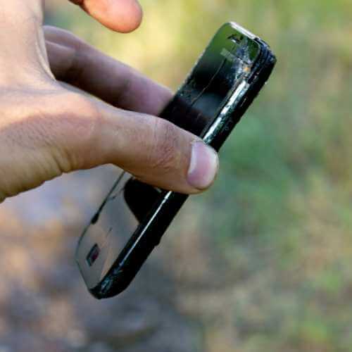 reparar móvil mojado, Reparaciones de móviles daños por agua